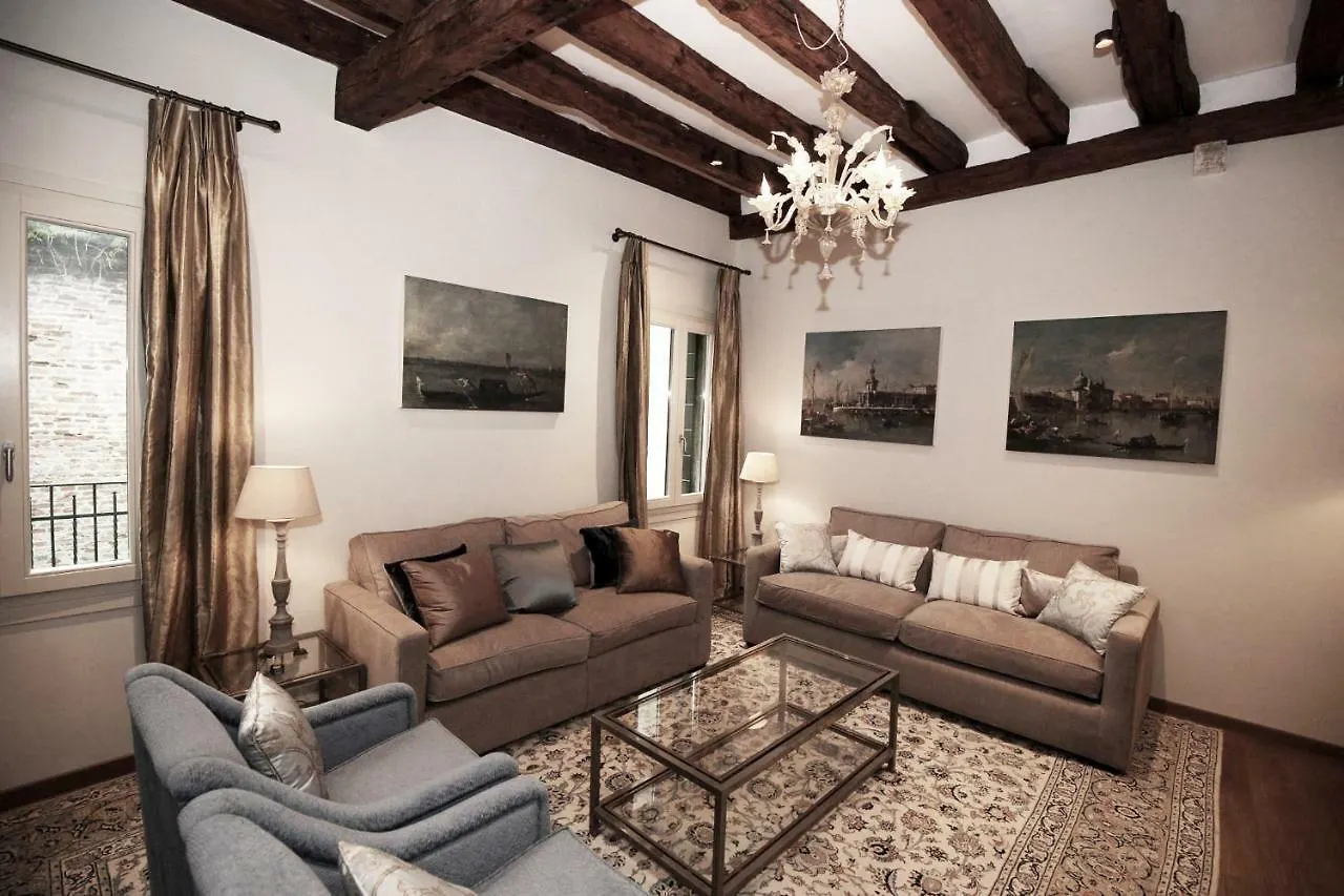 Apartment Ferienwohnung Le Conterie Blu E Rosse Venedig