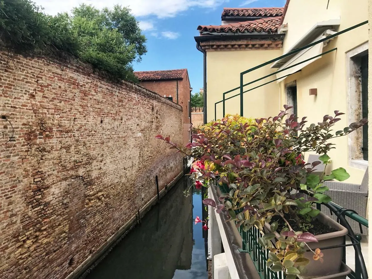 Ferienwohnung Le Conterie Blu E Rosse Venedig