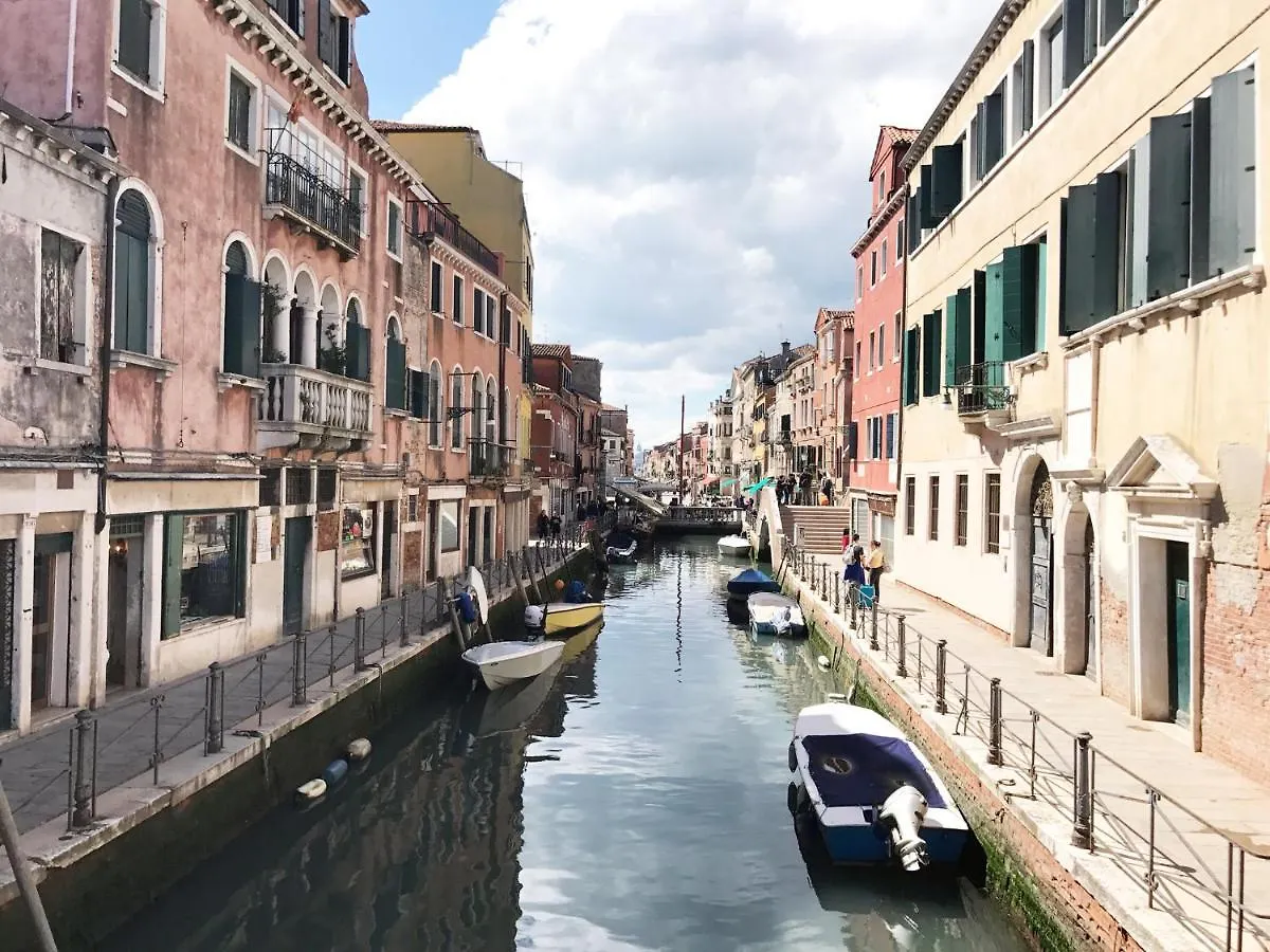 Ferienwohnung Le Conterie Blu E Rosse Venedig